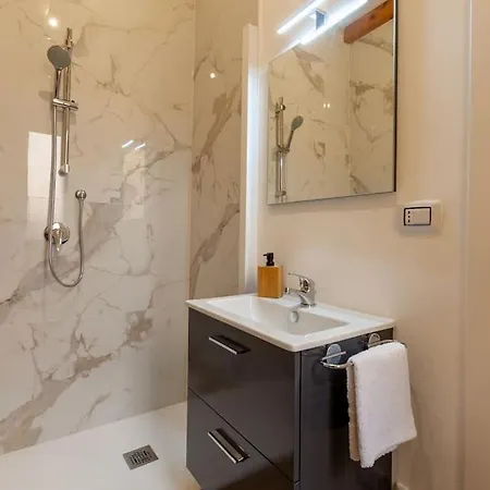 Civico 24 Apartment