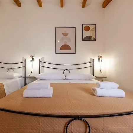 Civico 24 Apartamento *